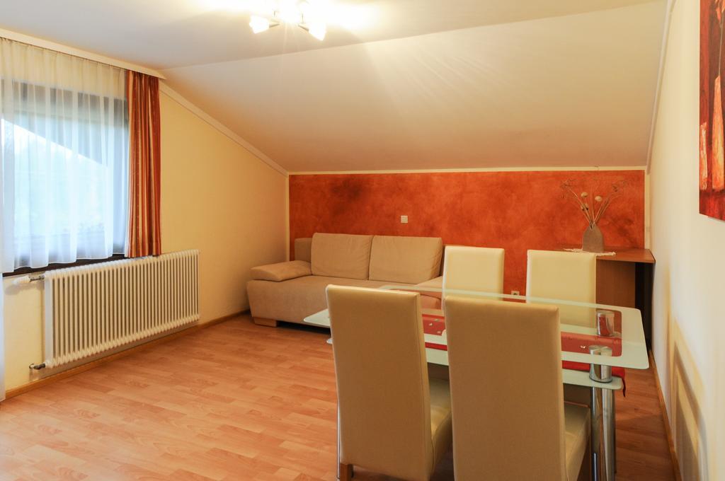 Waldpension Schiefling Am See Room photo